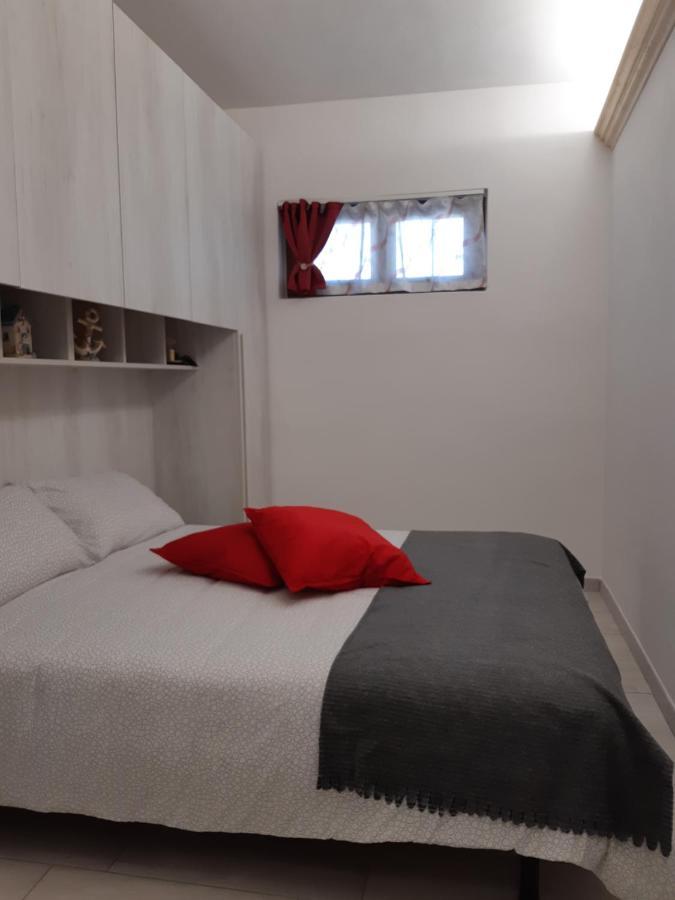 Soleil Royal Piano Terra Apartment Виареджо Екстериор снимка